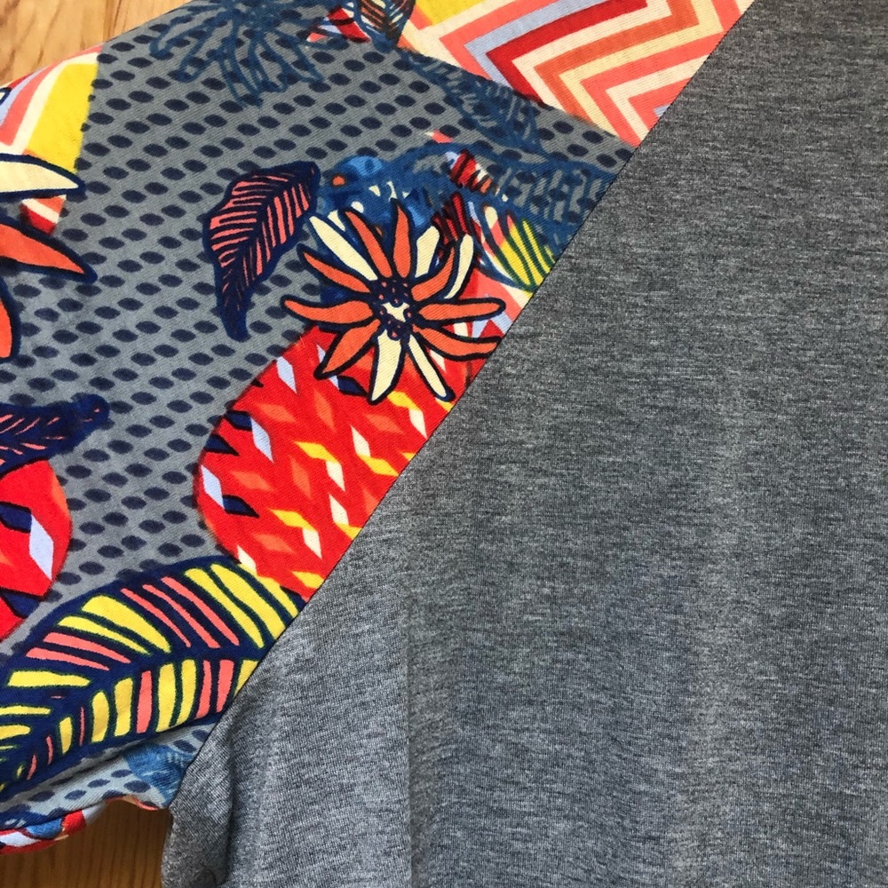 NWT LuLaRoe Randy 2XL - Picture 2 of 2